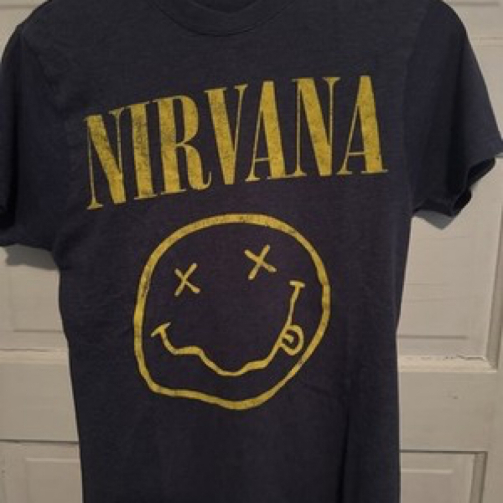 Nirvana Smiley Face Graphic T-Shirt Size S